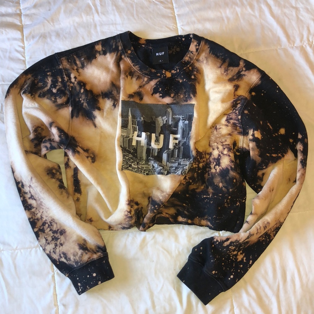 HUF Distressed Crop Crewneck Pullover Sweatshirt🌬